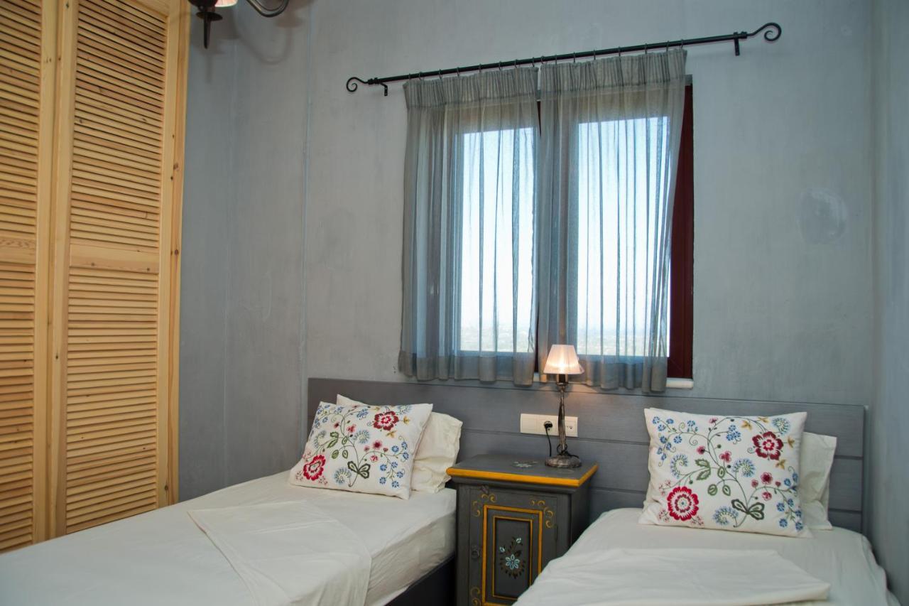 Amorosa Villas Lagopodhon Bagian luar foto